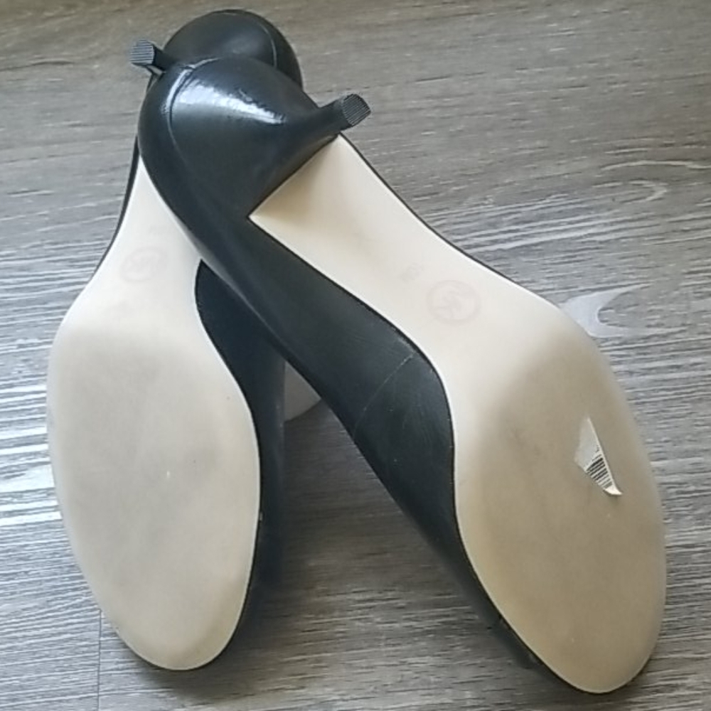 MICHAEL KORS PUMPS Size 10 - Picture 6 of 9